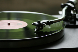 Is Your Turntable Positioned Incorrectly? Here’s How to Fix It